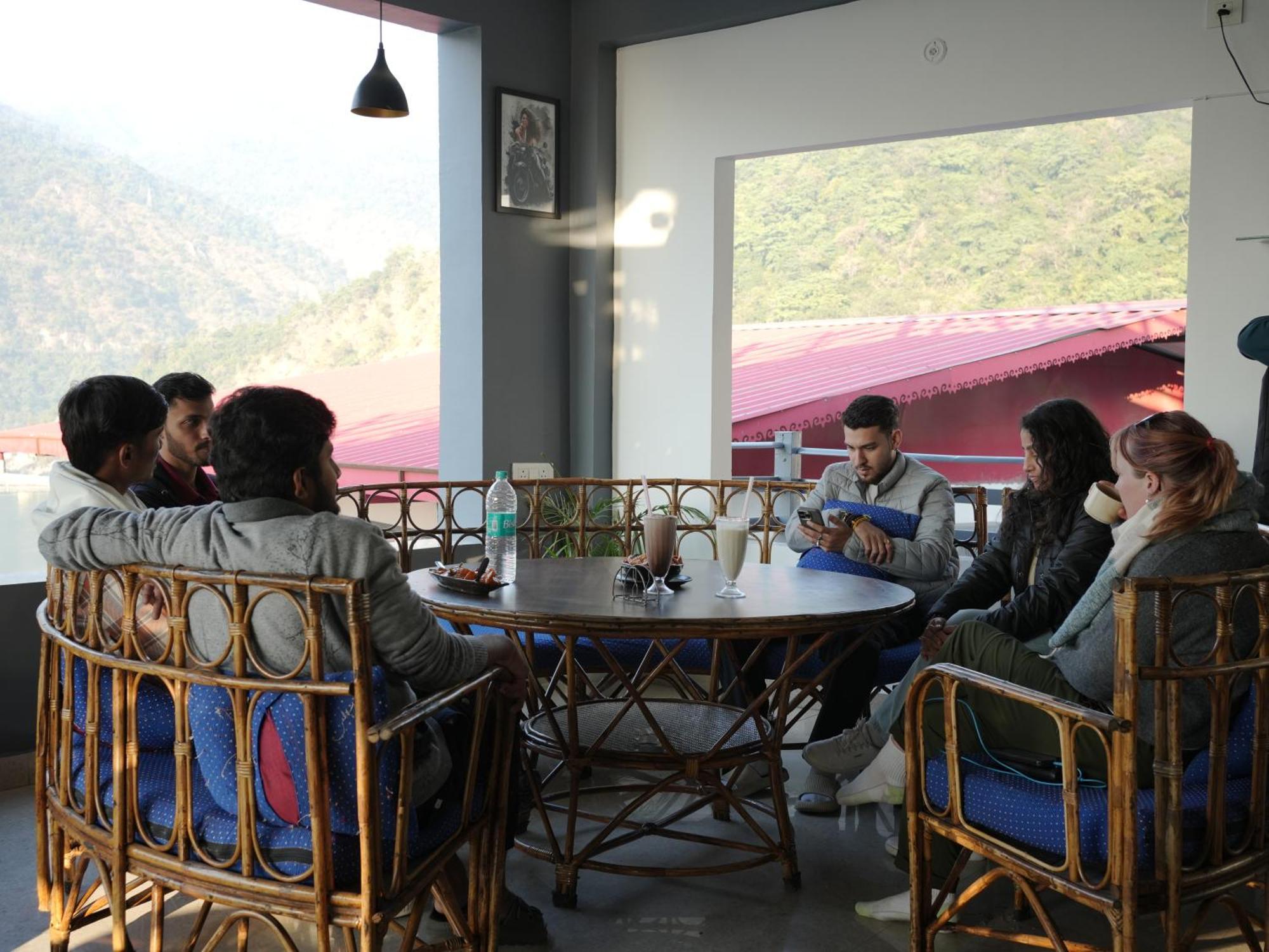 Hostel Skyard Rishikesh, Laxman Jhula Exteriér fotografie