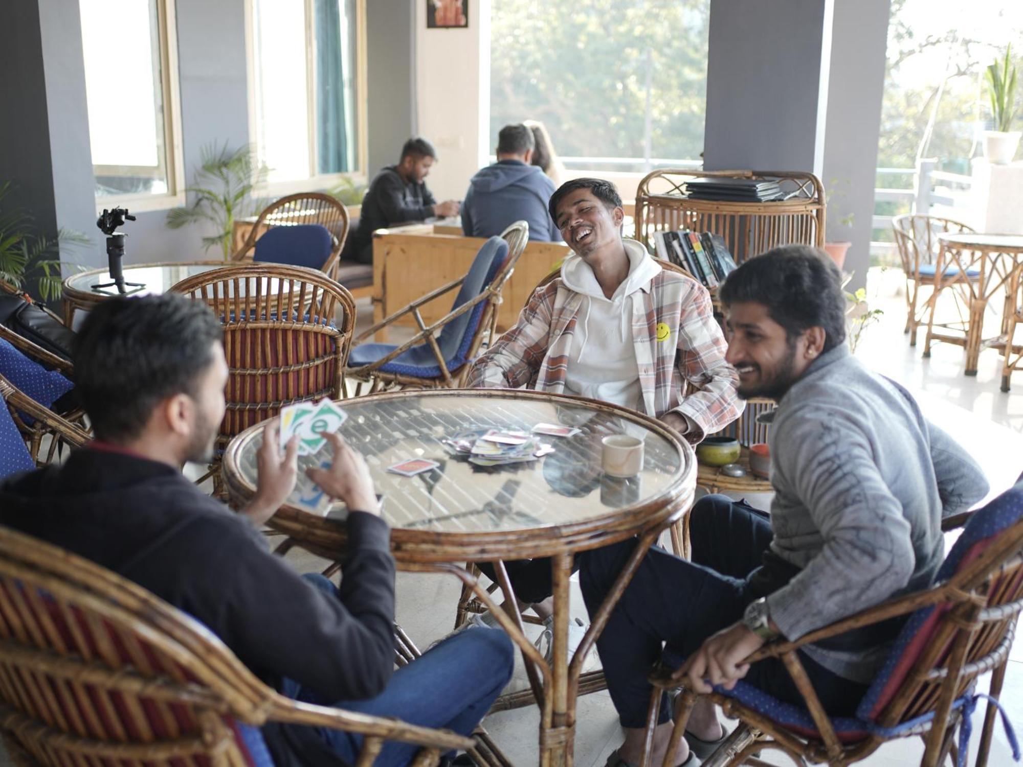 Hostel Skyard Rishikesh, Laxman Jhula Exteriér fotografie