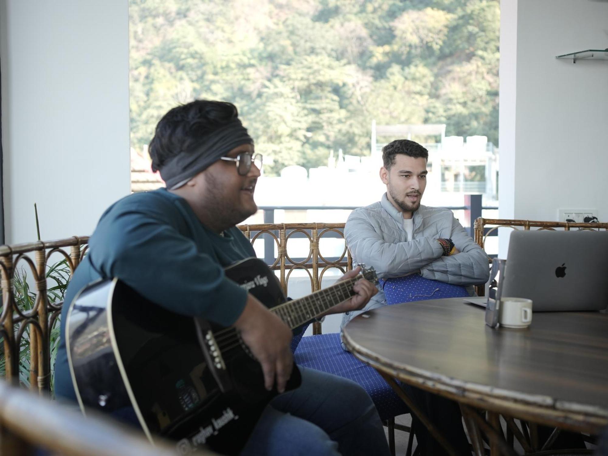 Hostel Skyard Rishikesh, Laxman Jhula Exteriér fotografie