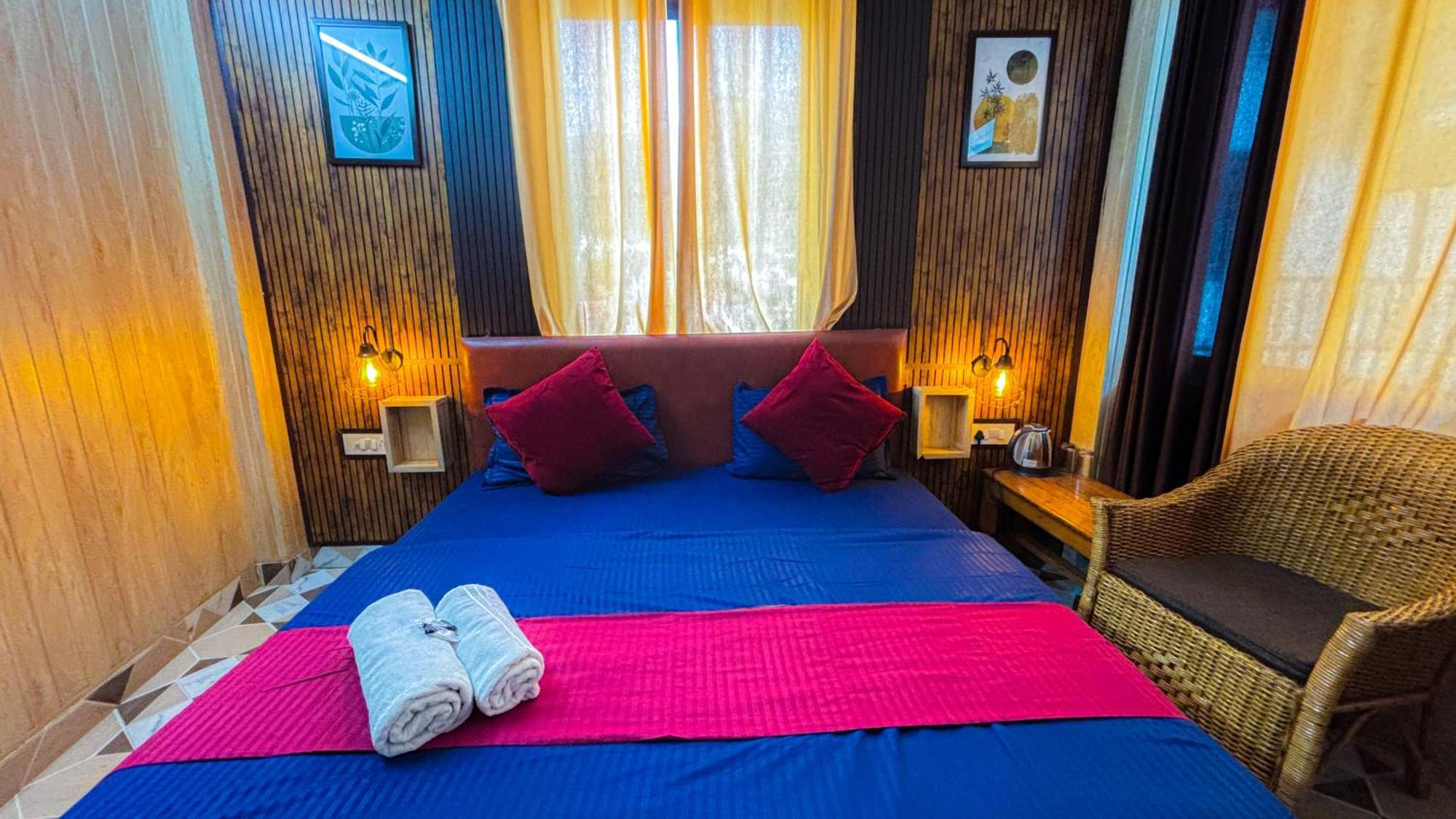 Hostel Skyard Rishikesh, Laxman Jhula Exteriér fotografie